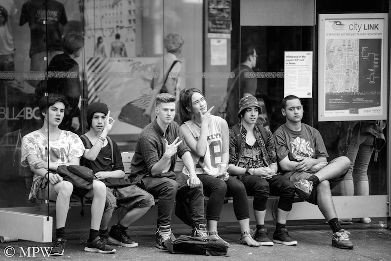 Auckland City street photo, Queent St, black and white
